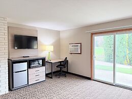 Super 8 by Wyndham Platteville