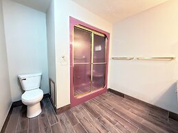 Super 8 by Wyndham Platteville