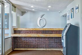 Motel 6 - Harrisburg, PA - Near PA Expo Center