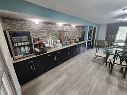 Super 8 by Wyndham Rockford I-90/Casino District