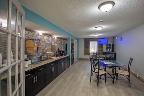 Super 8 by Wyndham Rockford I-90/Casino District