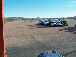 Super 8 by Wyndham Van Horn