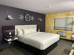 Clarion Pointe Tallahassee-State Capitol