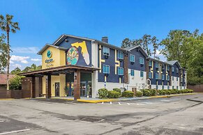 Clarion Pointe Tallahassee-State Capitol