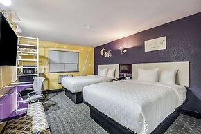 Clarion Pointe Tallahassee-State Capitol