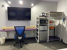 Clarion Pointe Tallahassee-State Capitol