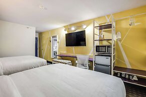 Clarion Pointe Tallahassee-State Capitol