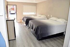 Super 8 by Wyndham Visalia