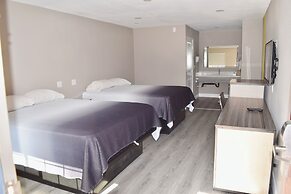 Super 8 by Wyndham Visalia