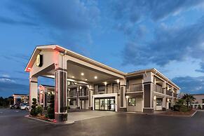 Super 8 by Wyndham Prattville Montgomery