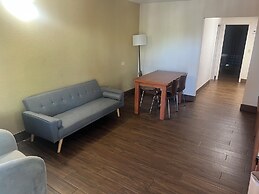 Super 8 by Wyndham North Palm Beach