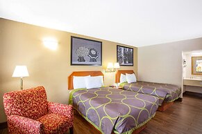 Super 8 by Wyndham North Palm Beach