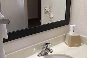 Super 8 by Wyndham North Palm Beach