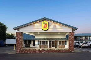 Super 8 by Wyndham Susanville