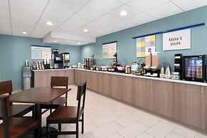 Garner Hotel Virginia Beach North by IHG