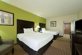 La Quinta Inn & Suites by Wyndham Columbus - Grove City