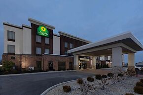 La Quinta Inn & Suites by Wyndham Columbus - Grove City