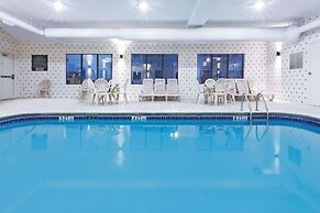 La Quinta Inn & Suites by Wyndham Columbus - Grove City