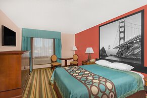 Super 8 by Wyndham Chico