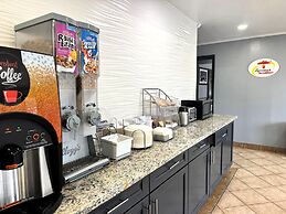 Super 8 by Wyndham Tupelo Airport