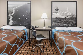 Super 8 by Wyndham League City/Kemah Area