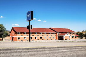 Rodeway Inn & Suites