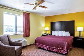 Rodeway Inn & Suites