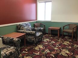 Super 8 by Wyndham Salmon