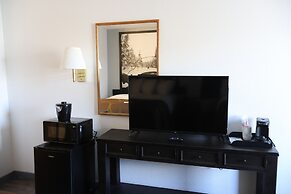 Super 8 by Wyndham Price