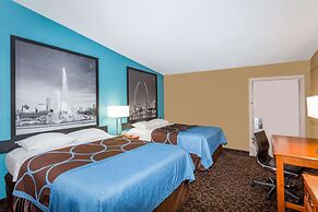 Super 8 by Wyndham Belleville St. Louis Area