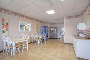 Super 8 by Wyndham Carlisle North