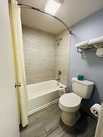 Super 8 by Wyndham Carlisle North