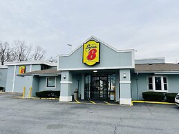 Super 8 by Wyndham Carlisle North