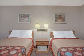 Super 8 by Wyndham Carlisle North