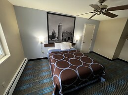 Super 8 by Wyndham Escanaba