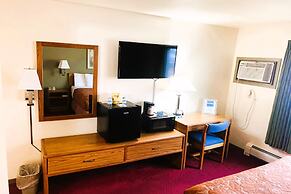Love Hotels Staples by OYO at HWY 10 MN