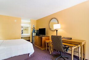Americas Best Value Inn Darien