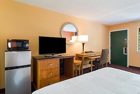 Americas Best Value Inn Darien