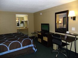Super 8 by Wyndham Lantana West Palm Beach