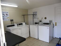 Super 8 by Wyndham Lantana West Palm Beach