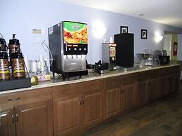 Super 8 by Wyndham Lantana West Palm Beach