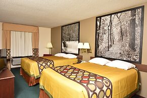 Super 8 by Wyndham Springfield/Battlefield