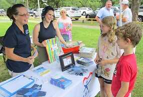 Super 8 by Wyndham Hammond