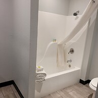 Pinetop Studio Suites