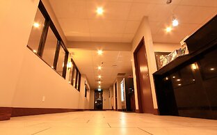 Super 8 by Wyndham Kelowna BC