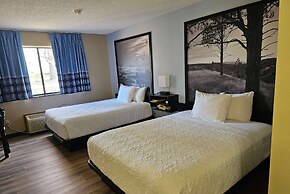 Super 8 by Wyndham Estherville