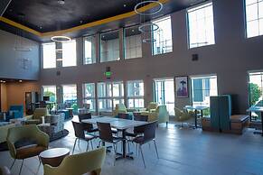 Clarion Pointe Indianapolis Airport