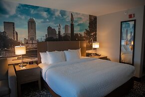 Clarion Pointe Indianapolis Airport