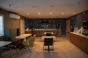 Clarion Pointe Indianapolis Airport