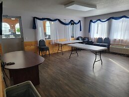 Northwoods Best Inn - Chetek